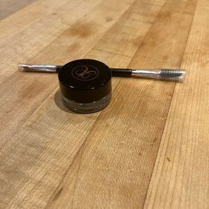 Anastasia Beverly Hills Brow combo (ebony)